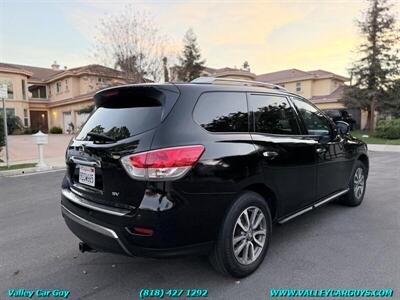 2013 Nissan Pathfinder SV - Photo 4 - Reseda, CA 91335