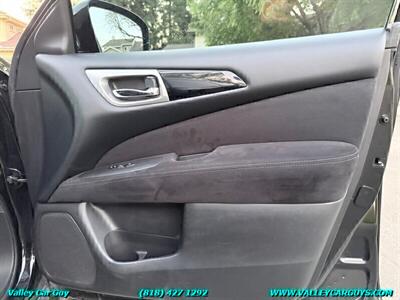 2013 Nissan Pathfinder SV - Photo 26 - Reseda, CA 91335