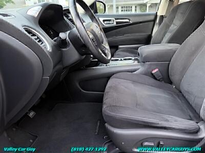 2013 Nissan Pathfinder SV - Photo 13 - Reseda, CA 91335