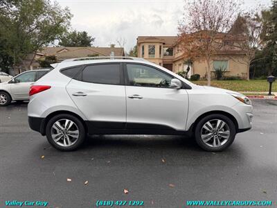 2014 Hyundai TUCSON Limited - Photo 8 - Reseda, CA 91335