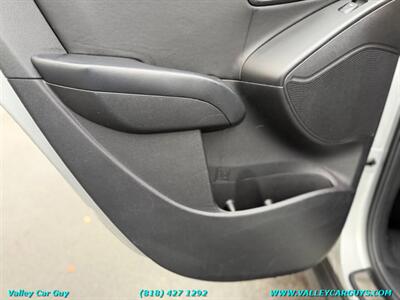 2014 Hyundai TUCSON Limited - Photo 30 - Reseda, CA 91335