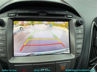 2014 Hyundai TUCSON Limited - Photo 21 - Reseda, CA 91335