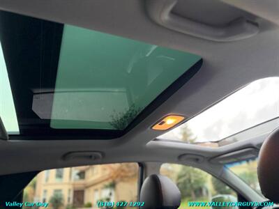 2014 Hyundai TUCSON Limited - Photo 18 - Reseda, CA 91335