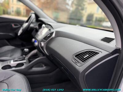 2014 Hyundai TUCSON Limited - Photo 11 - Reseda, CA 91335