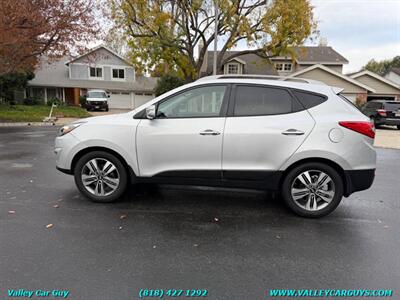 2014 Hyundai TUCSON Limited - Photo 9 - Reseda, CA 91335