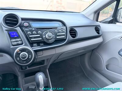 2010 Honda Insight EX - Photo 14 - Reseda, CA 91335