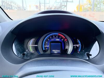 2010 Honda Insight EX - Photo 13 - Reseda, CA 91335