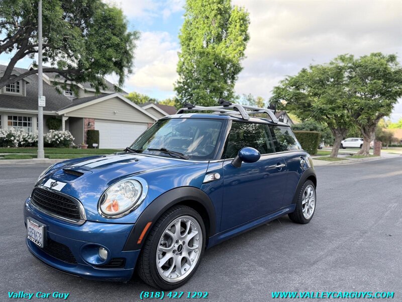 Blue 2007 MINI Cooper S Hatchback Front-Wheel Drive 5-Speed Manual