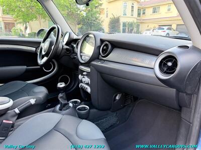 2007 MINI Cooper S S - Photo 10 - Reseda, CA 91335