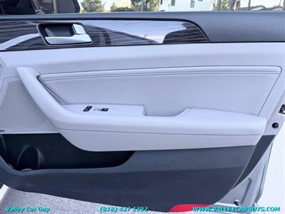 2015 Hyundai SONATA Limited   - Photo 31 - Reseda, CA 91335