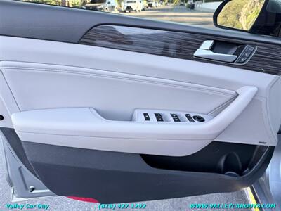 2015 Hyundai SONATA Limited   - Photo 29 - Reseda, CA 91335