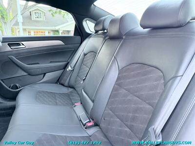 2019 Hyundai SONATA Sport   - Photo 22 - Reseda, CA 91335
