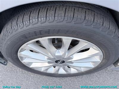 2015 Hyundai SONATA Limited   - Photo 22 - Reseda, CA 91335