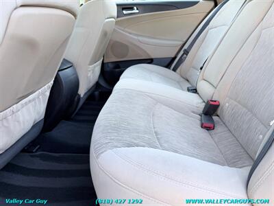 2013 Hyundai SONATA GLS - Photo 15 - Reseda, CA 91335