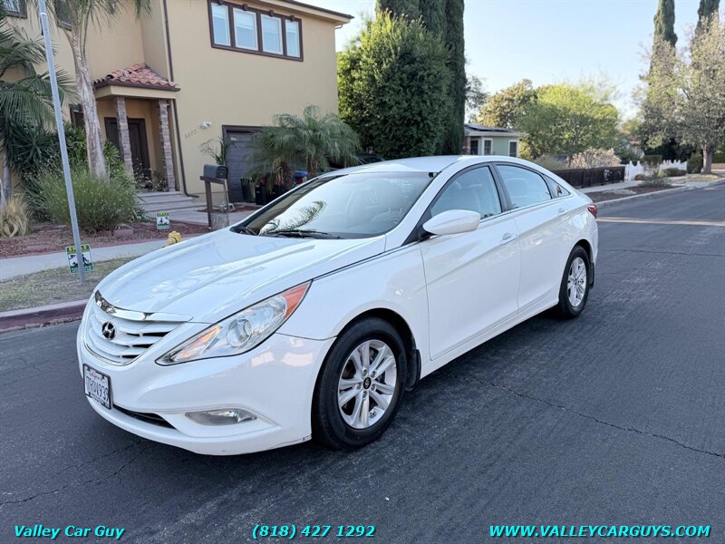 2013 Hyundai SONATA GLS   - Photo 1 - Reseda, CA 91335
