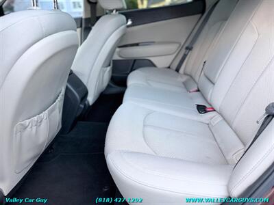 2016 Kia Optima LX   - Photo 20 - Reseda, CA 91335
