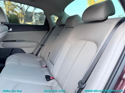 2016 Kia Optima LX   - Photo 18 - Reseda, CA 91335