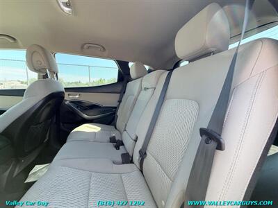 2018 Hyundai SANTA FE Sport 2.4L   - Photo 17 - Reseda, CA 91335