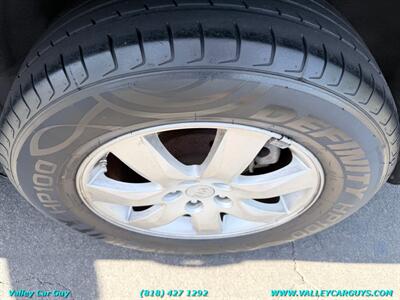 2012 Kia Sorento LX - Photo 26 - Reseda, CA 91335
