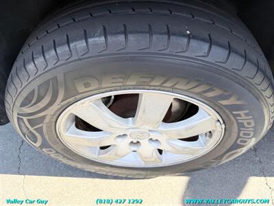 2012 Kia Sorento LX - Photo 23 - Reseda, CA 91335
