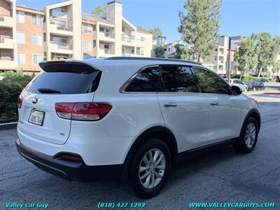 2016 Kia Sorento LX   - Photo 4 - Reseda, CA 91335