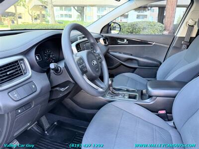 2016 Kia Sorento LX   - Photo 12 - Reseda, CA 91335