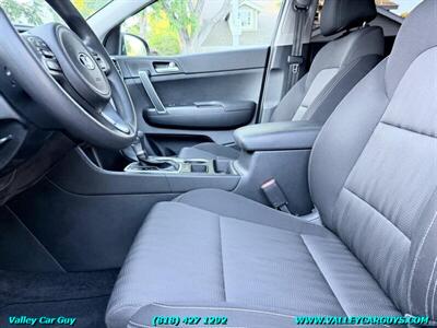 2017 Kia Sportage LX - Photo 13 - Reseda, CA 91335
