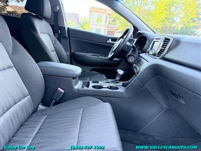 2017 Kia Sportage LX - Photo 10 - Reseda, CA 91335