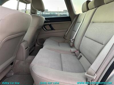 2007 Subaru Outback 2.5i Basic   - Photo 16 - Reseda, CA 91335