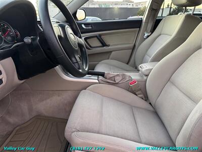 2007 Subaru Outback 2.5i Basic   - Photo 13 - Reseda, CA 91335