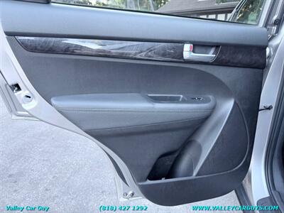 2014 Kia Sorento LX   - Photo 22 - Reseda, CA 91335
