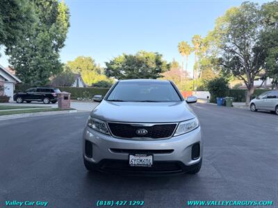 2014 Kia Sorento LX   - Photo 2 - Reseda, CA 91335