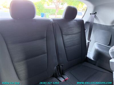 2014 Kia Sorento LX   - Photo 19 - Reseda, CA 91335
