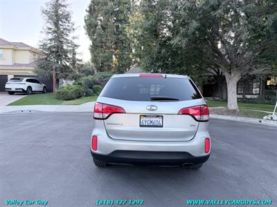 2014 Kia Sorento LX   - Photo 6 - Reseda, CA 91335