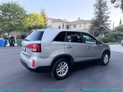 2014 Kia Sorento LX   - Photo 5 - Reseda, CA 91335