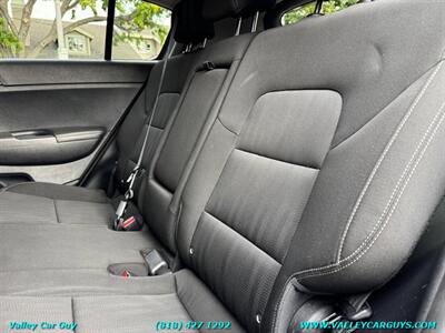 2017 Kia Sportage LX   - Photo 20 - Reseda, CA 91335