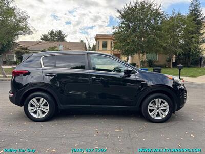 2017 Kia Sportage LX   - Photo 8 - Reseda, CA 91335