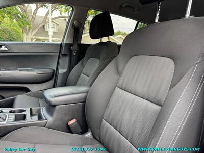 2017 Kia Sportage LX   - Photo 14 - Reseda, CA 91335