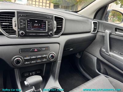 2017 Kia Sportage LX   - Photo 18 - Reseda, CA 91335