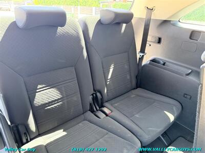 2019 Kia Sorento LX - Photo 20 - Reseda, CA 91335