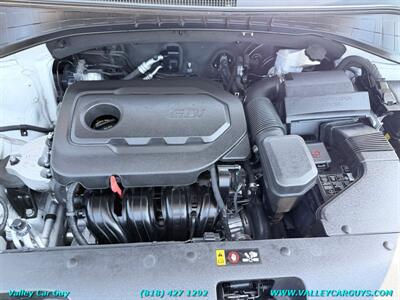 2019 Kia Sorento LX - Photo 27 - Reseda, CA 91335