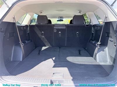 2019 Kia Sorento LX - Photo 26 - Reseda, CA 91335
