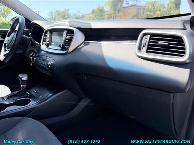 2019 Kia Sorento LX - Photo 7 - Reseda, CA 91335