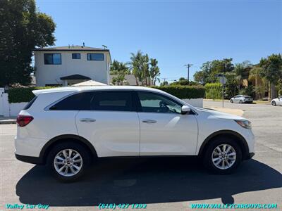 2019 Kia Sorento LX - Photo 6 - Reseda, CA 91335
