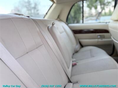 2006 Mercury Grand Marquis LS Premium   - Photo 17 - Reseda, CA 91335