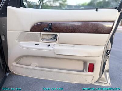 2006 Mercury Grand Marquis LS Premium   - Photo 19 - Reseda, CA 91335