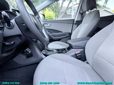 2016 Hyundai SANTA FE Sport 2.4L - Photo 11 - Reseda, CA 91335