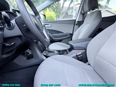 2016 Hyundai SANTA FE Sport 2.4L - Photo 11 - Reseda, CA 91335