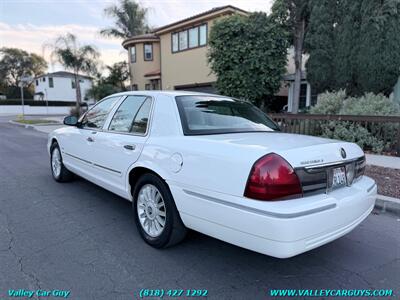 2010 Mercury Grand Marquis LS   - Photo 6 - Reseda, CA 91335