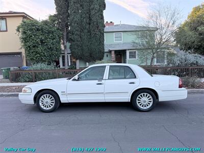 2010 Mercury Grand Marquis LS   - Photo 8 - Reseda, CA 91335